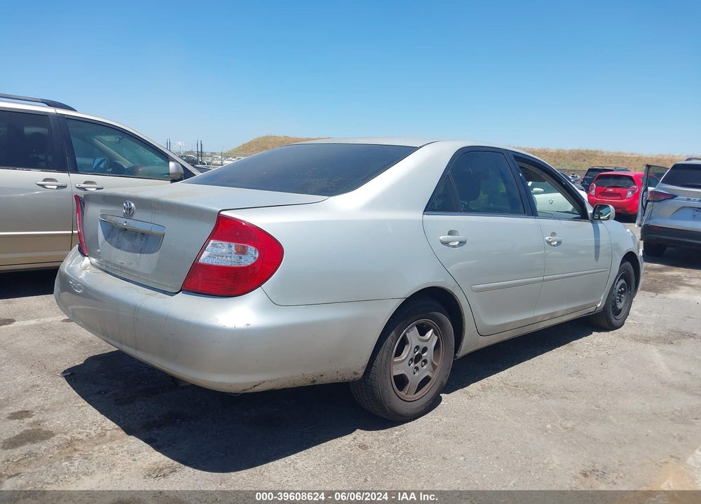 2003 TOYOTA CAMRY LE VIN: 4T1BE32K83U710301