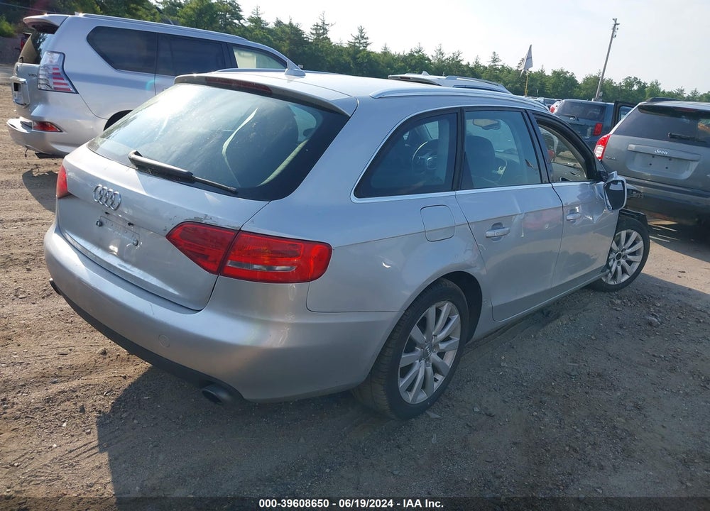 2011 AUDI A4 2.0T PREMIUM VIN: WAUWFAFL7BA045172
