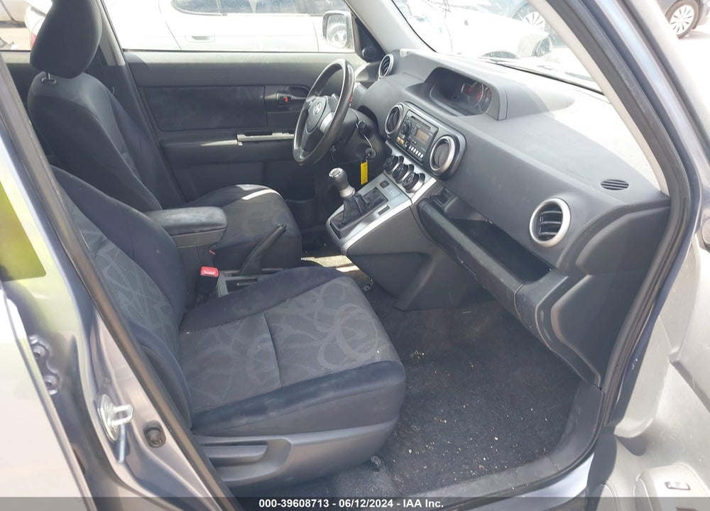 2012 SCION XB VIN: JTLZE4FE8CJ000656