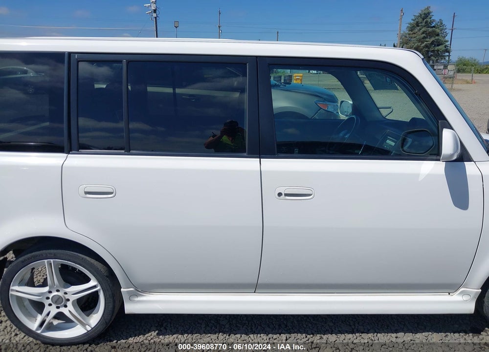 2006 SCION XB VIN: JTLKT324264110099