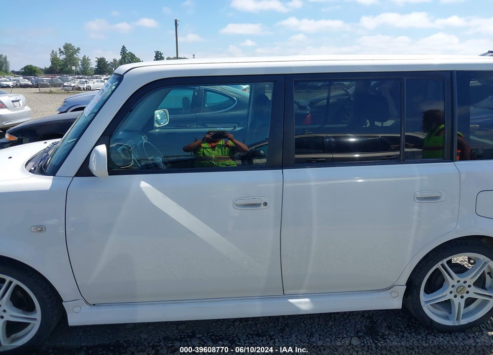 2006 SCION XB VIN: JTLKT324264110099