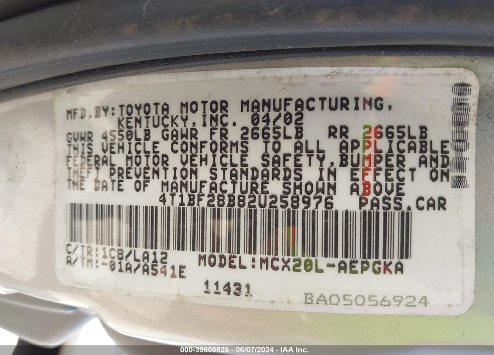2002 TOYOTA AVALON XLS VIN: 4T1BF28B82U258976