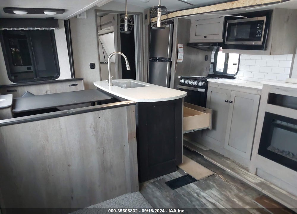 2020 KEYSTONE OUTBACK 340BH VIN: 4YDT34021LB450064