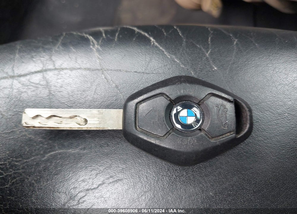2004 BMW M3 VIN: WBSBL93424PN55430