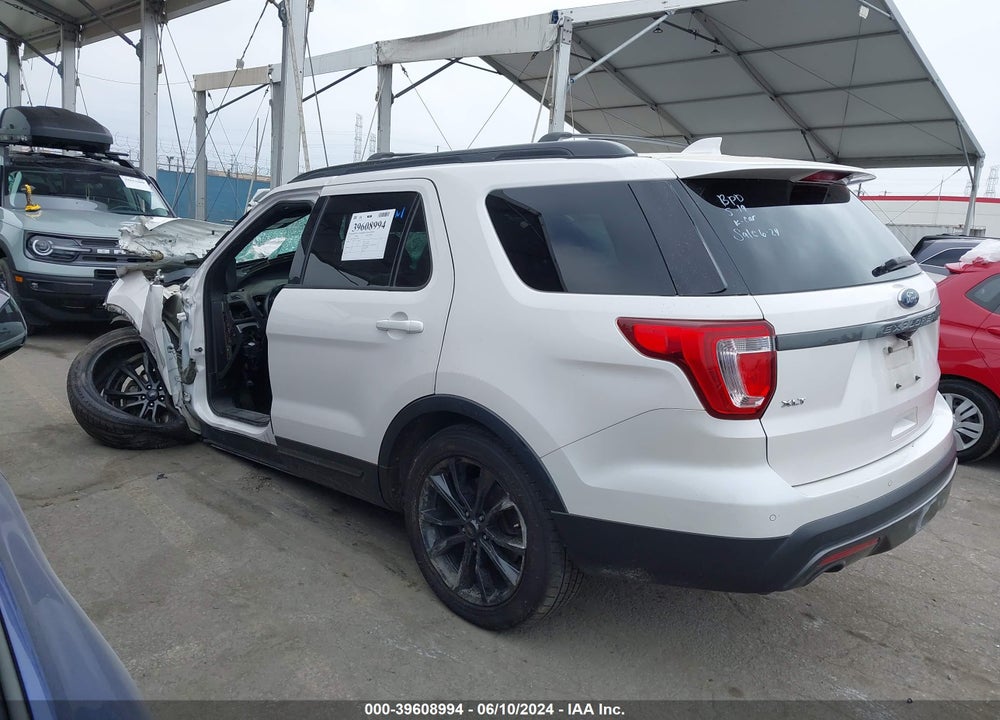 2017 FORD EXPLORER XLT VIN: 1FM5K7D89HGC77270