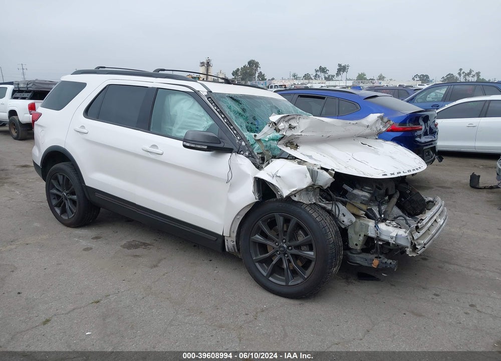 2017 FORD EXPLORER XLT VIN: 1FM5K7D89HGC77270
