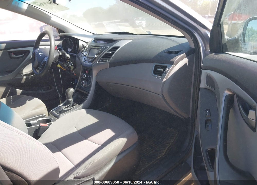 2015 HYUNDAI ELANTRA SE VIN: 5NPDH4AE1FH612490
