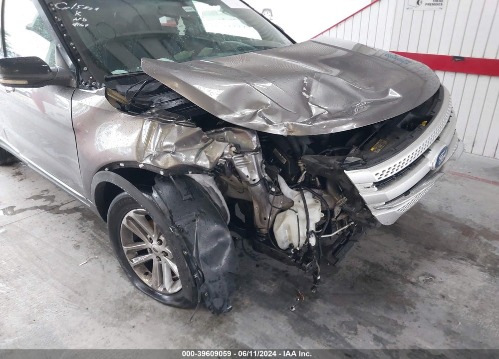 2012 FORD EXPLORER XLT VIN: 1FMHK7D86CGA19164