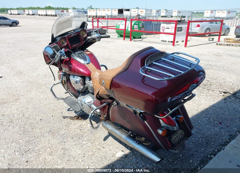 2018 INDIAN MOTORCYCLE CO. ROADMASTER VIN: 56KTRAAA1J3367130