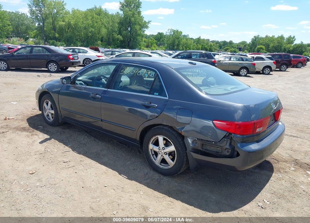 2005 HONDA ACCORD 2.4 EX VIN: 1HGCM56725A159348