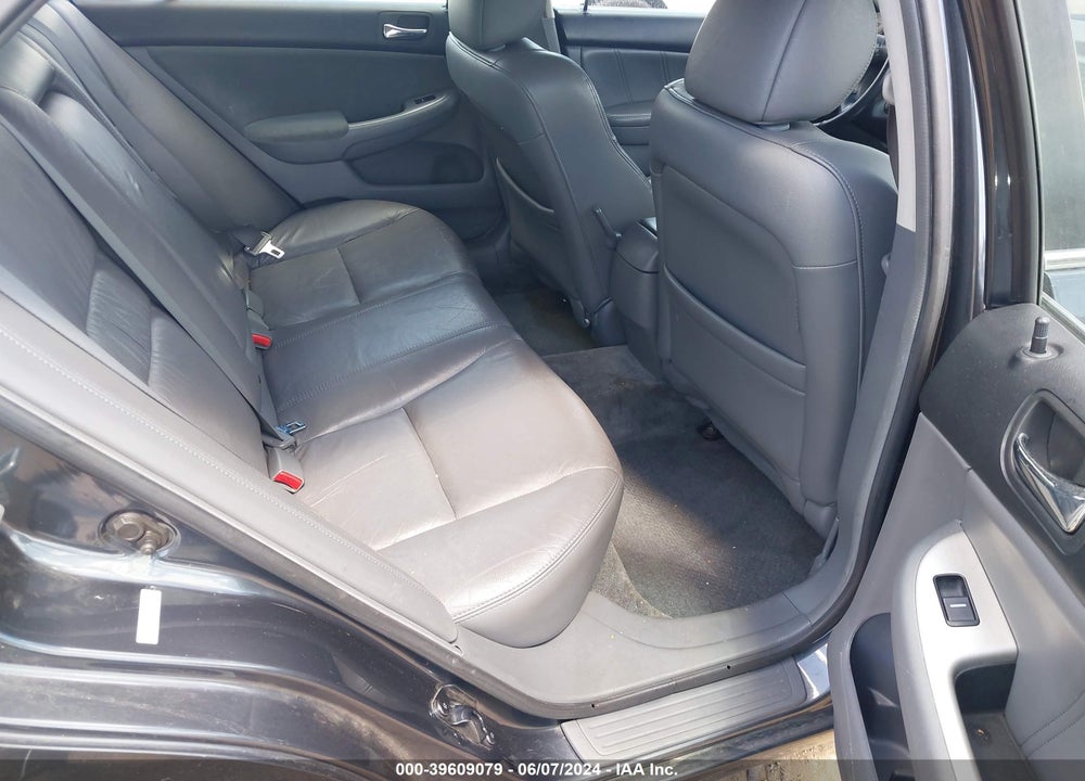 2005 HONDA ACCORD 2.4 EX VIN: 1HGCM56725A159348