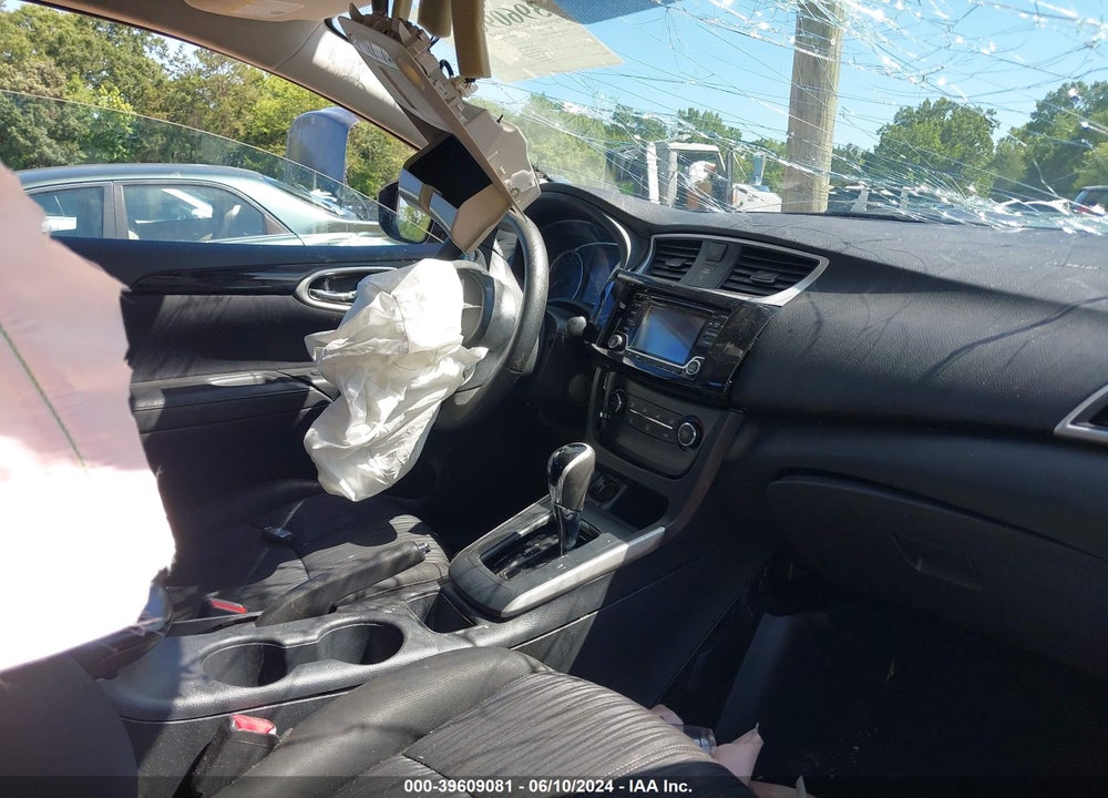 2017 NISSAN SENTRA SV VIN: 3N1AB7AP6HY376824
