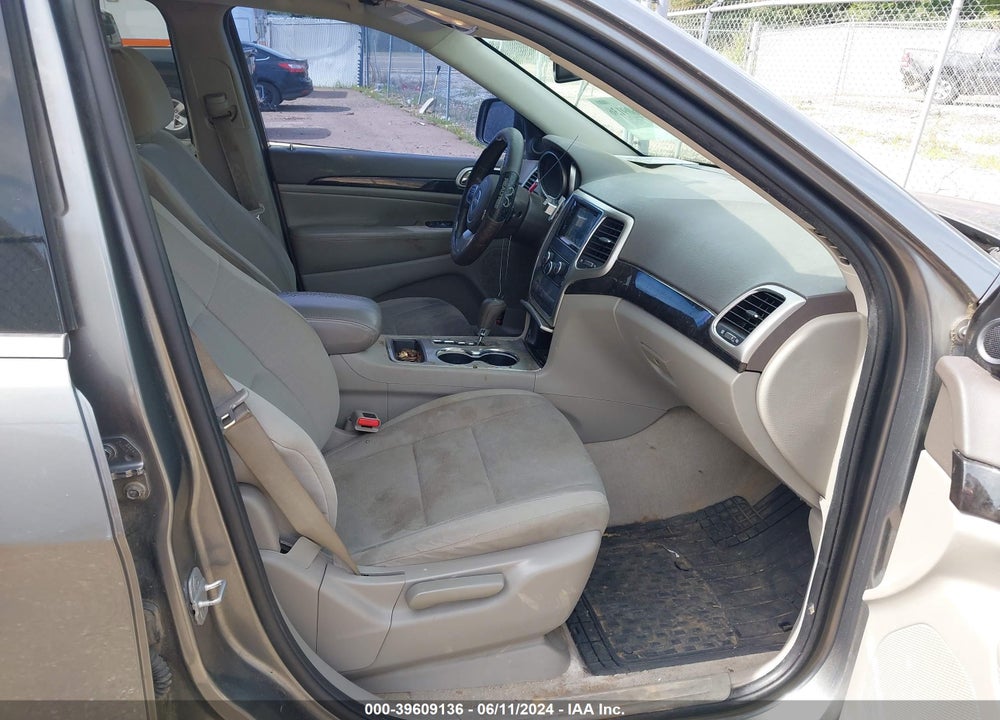 2012 JEEP GRAND CHEROKEE VIN: 1C4RJEAG0CC260799