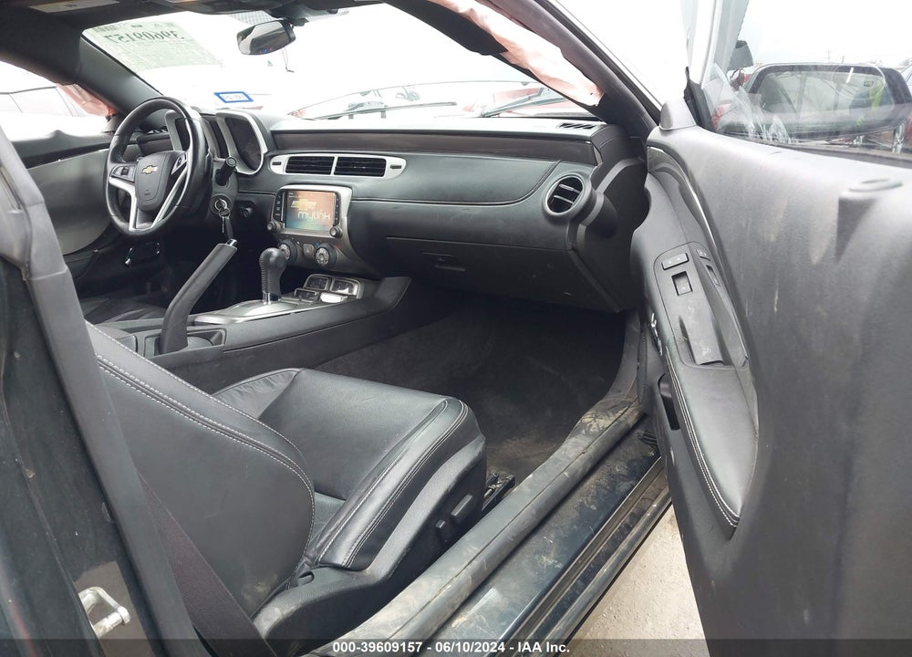 2015 CHEVROLET CAMARO VIN: 2G1FF1E33F9170989