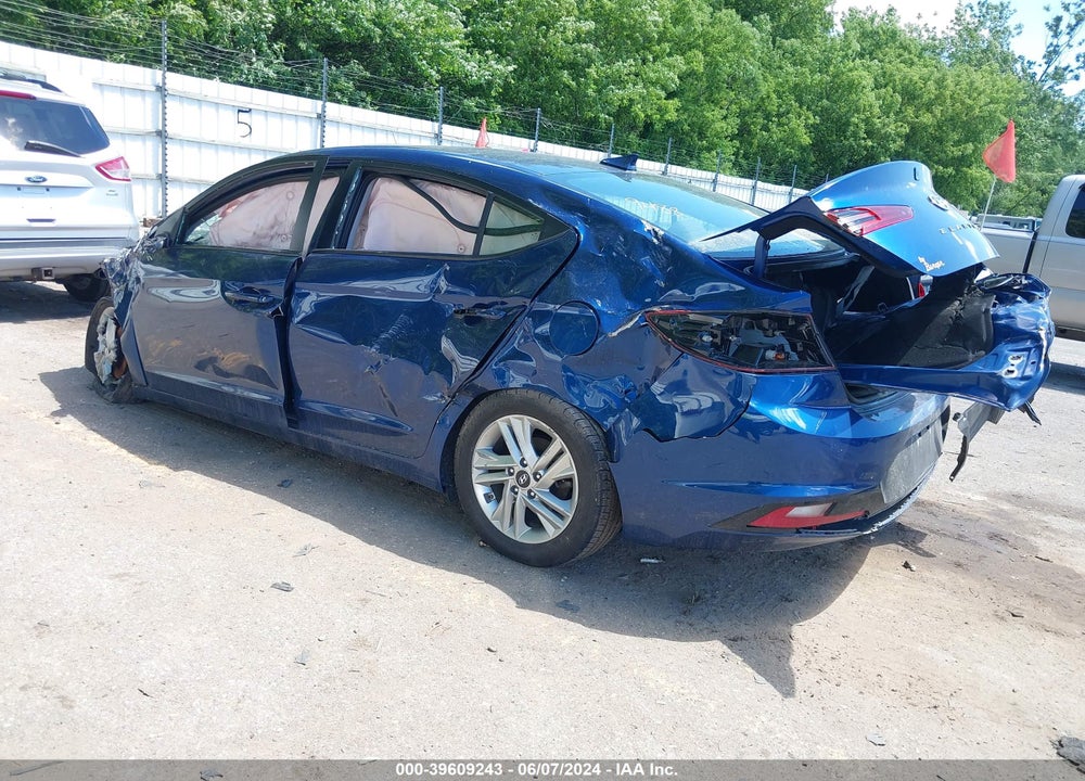 2020 HYUNDAI ELANTRA SEL VIN: 5NPD84LF4LH569488