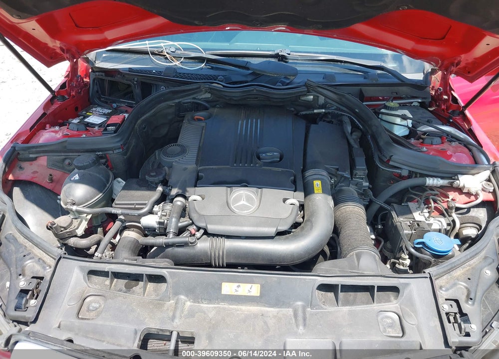 2013 MERCEDES-BENZ C 250 VIN: WDDGJ4HB0DF952739