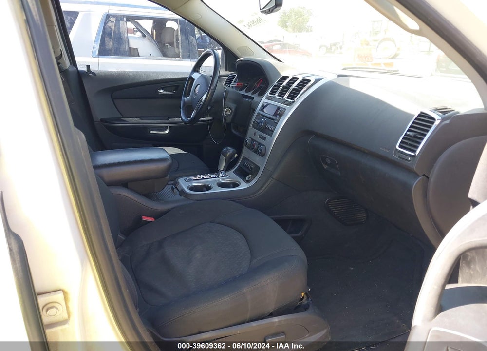 2012 GMC ACADIA SLE VIN: 1GKKRPED3CJ228211