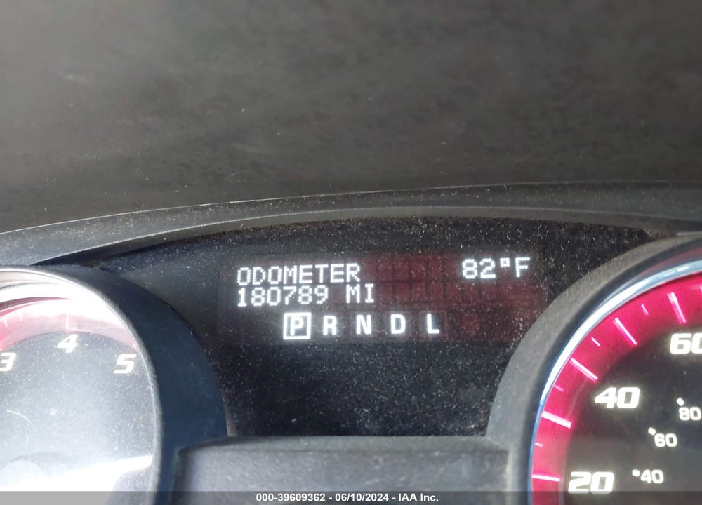2012 GMC ACADIA SLE VIN: 1GKKRPED3CJ228211