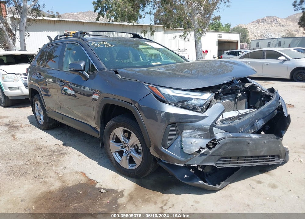 2023 TOYOTA RAV4 XLE VIN: JTMP1RFV0PD099537
