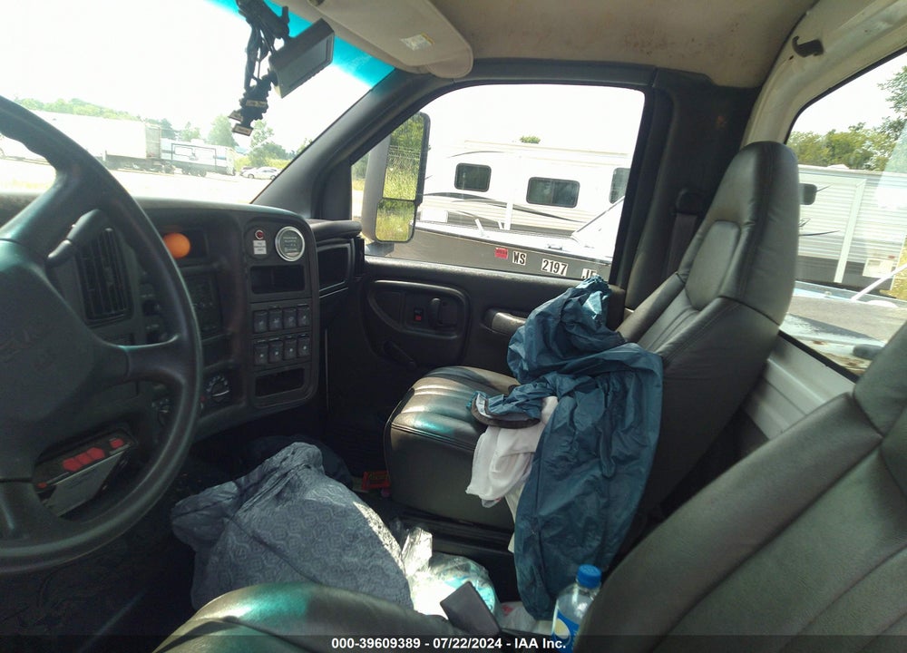 2009 GMC C5500 VIN: 1GDE5C1919F405134