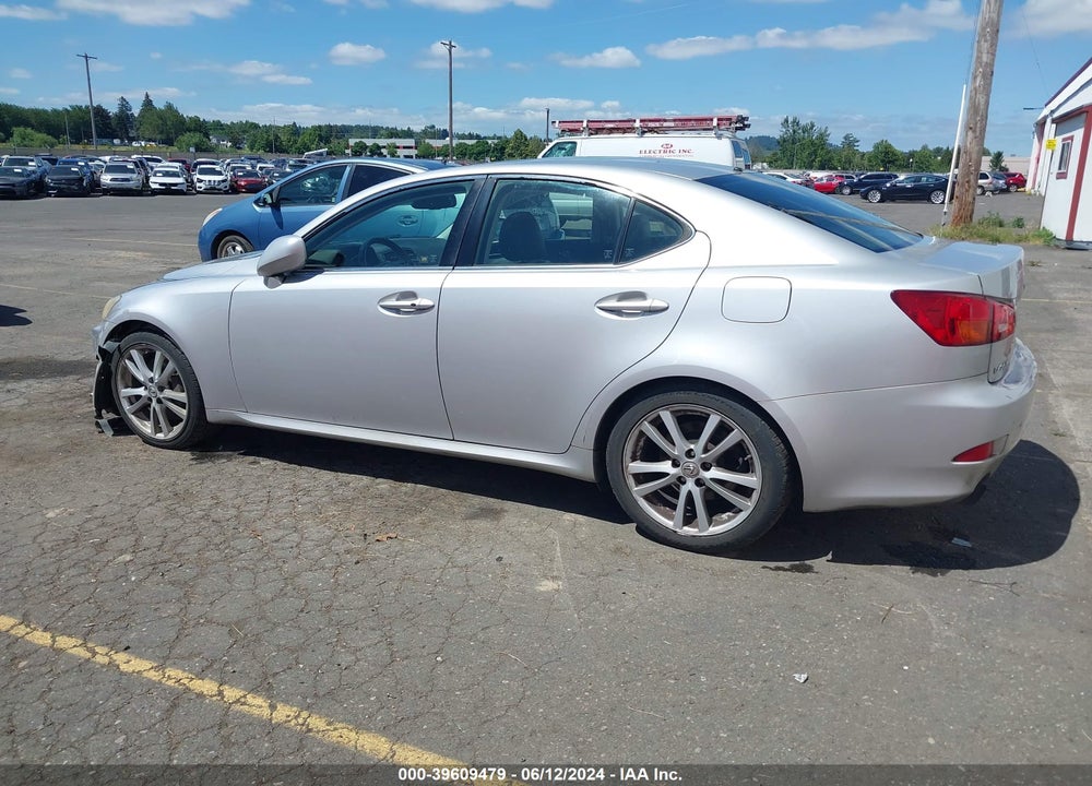 2006 LEXUS IS 350 VIN: JTHBE262462001954
