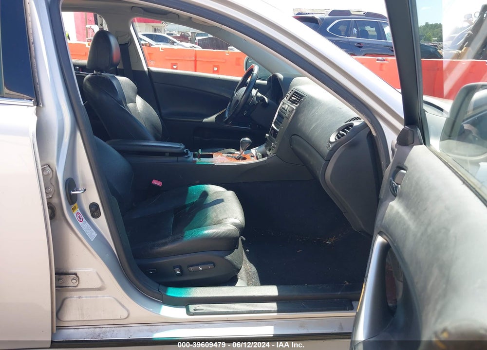 2006 LEXUS IS 350 VIN: JTHBE262462001954
