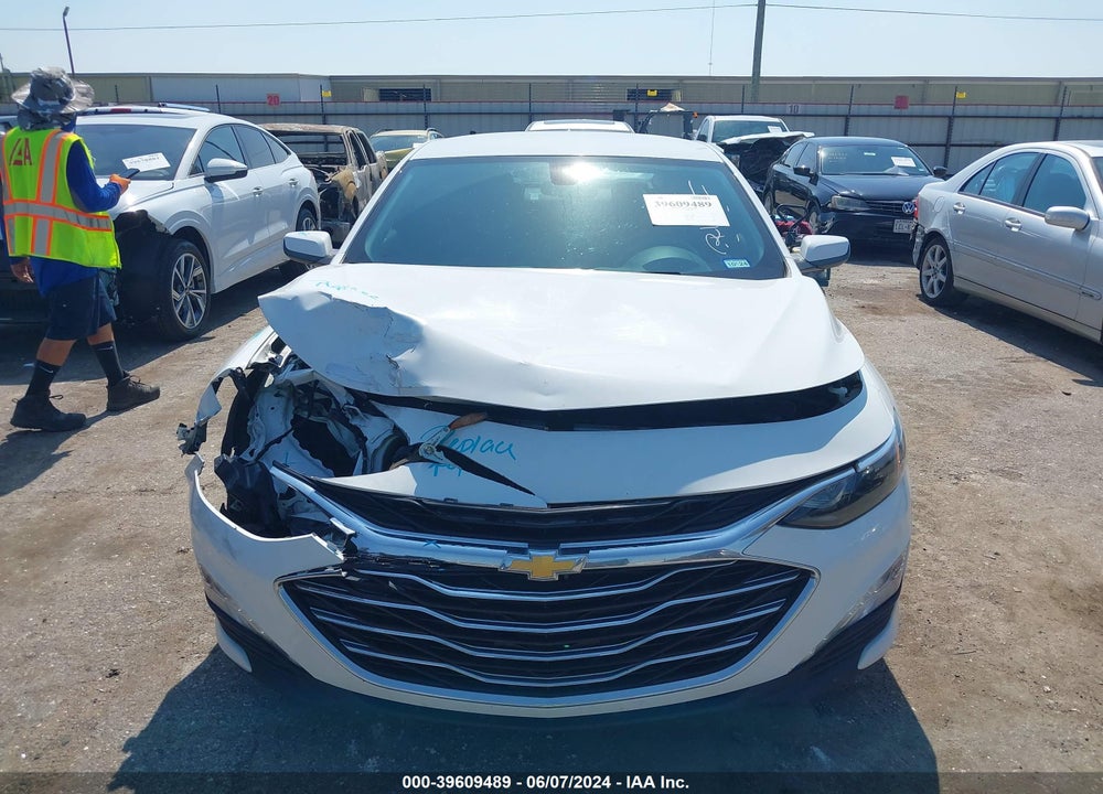 2021 CHEVROLET MALIBU FWD LT VIN: 1G1ZD5ST9MF037057
