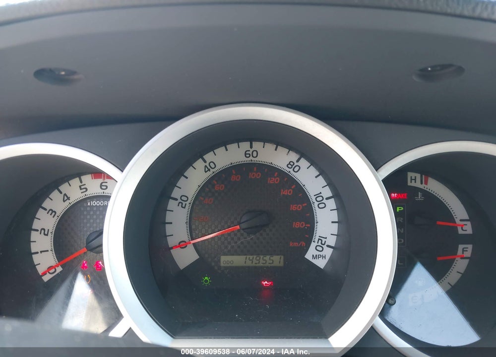 2011 TOYOTA TACOMA PRERUNNER V6 VIN: 3TMKU4HN4BM030753