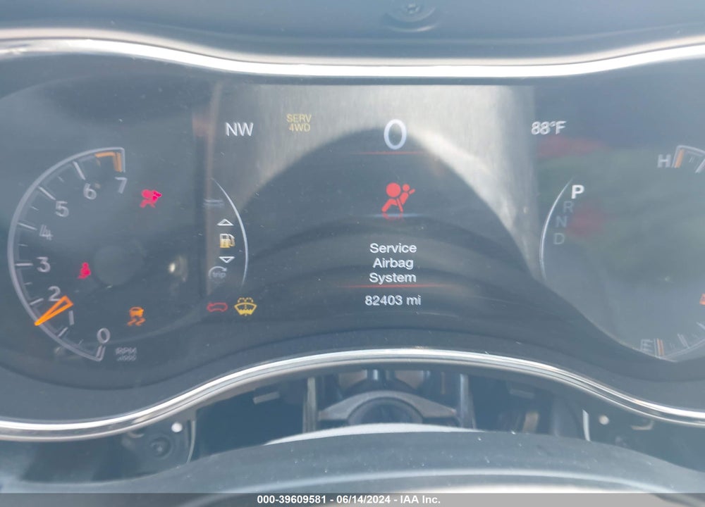 2020 JEEP GRAND CHEROKEE LIMITED 4X4 VIN: 1C4RJFBG7LC390180