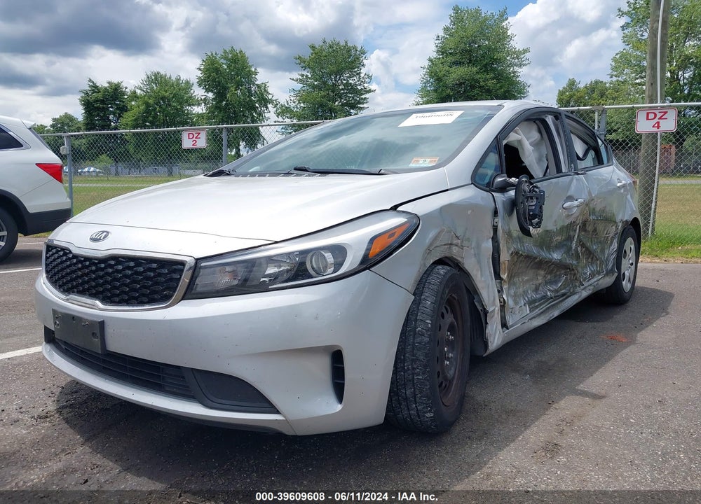 2017 KIA FORTE LX VIN: 3KPFK4A70HE136803