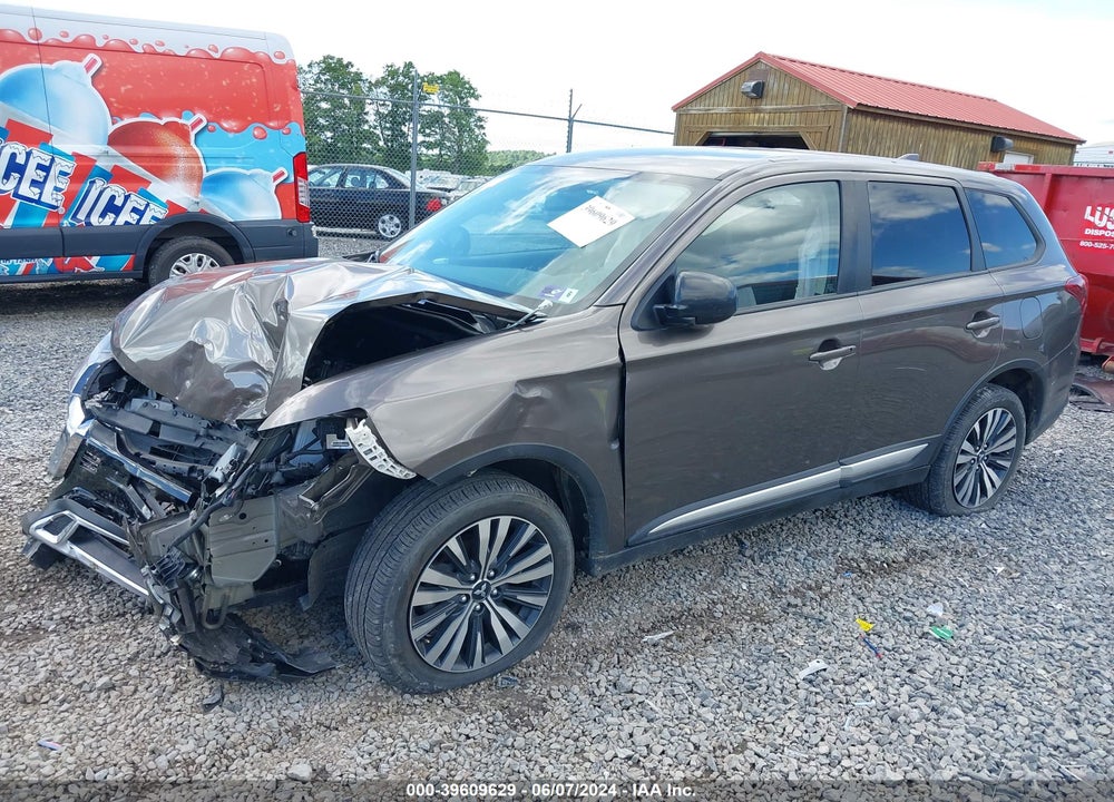 2020 MITSUBISHI OUTLANDER ES 2.4 S-AWC VIN: JA4AZ3A3XLZ015197
