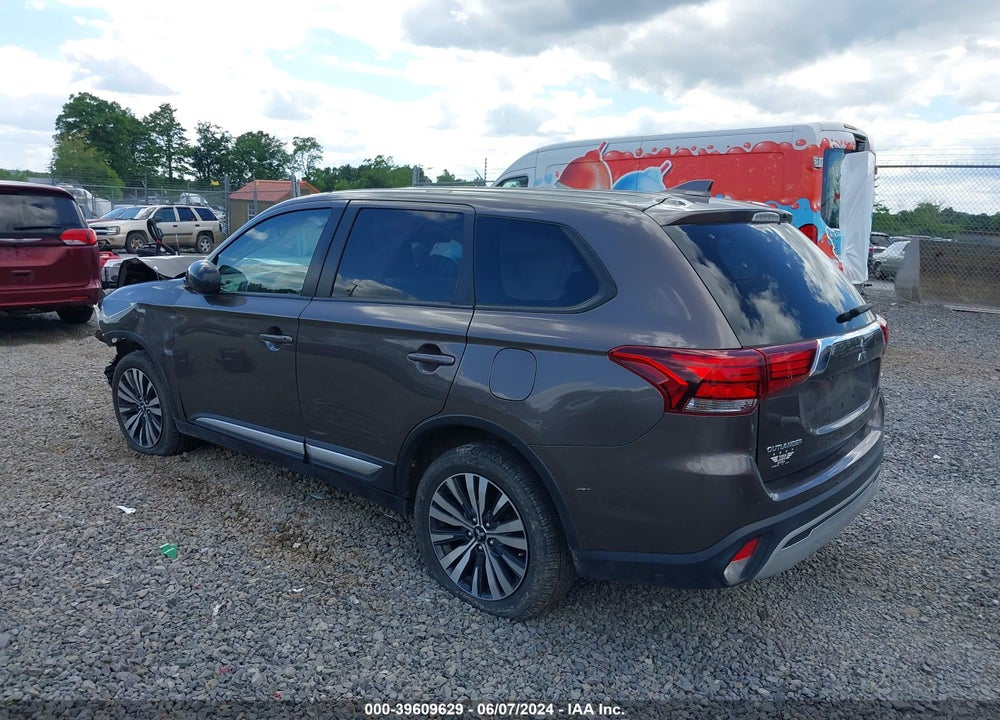 2020 MITSUBISHI OUTLANDER ES 2.4 S-AWC VIN: JA4AZ3A3XLZ015197