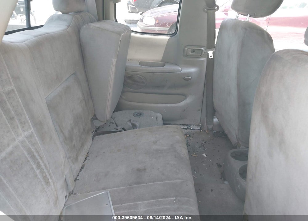 2003 TOYOTA TUNDRA SR5 V8 VIN: 5TBRT34133S390735