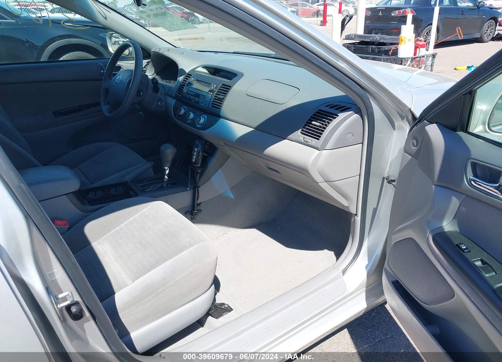 2005 TOYOTA CAMRY LE VIN: 4T1BE32K55U571019