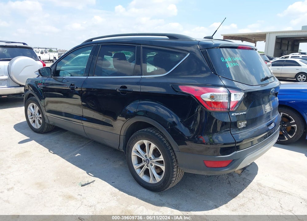 2018 FORD ESCAPE SE VIN: 1FMCU9GD7JUA12375
