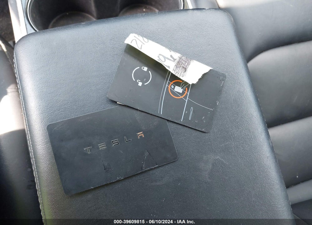 2019 TESLA MODEL 3 LONG RANGE/PERFORMANCE VIN: 5YJ3E1EB1KF432745