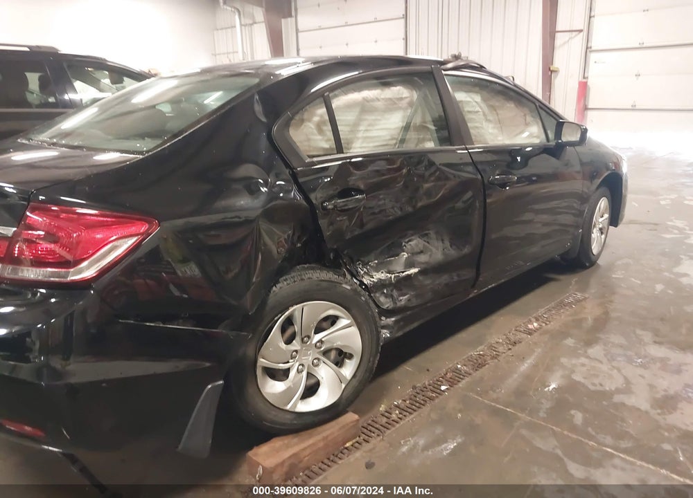 2015 HONDA CIVIC LX VIN: 19XFB2F53FE035828