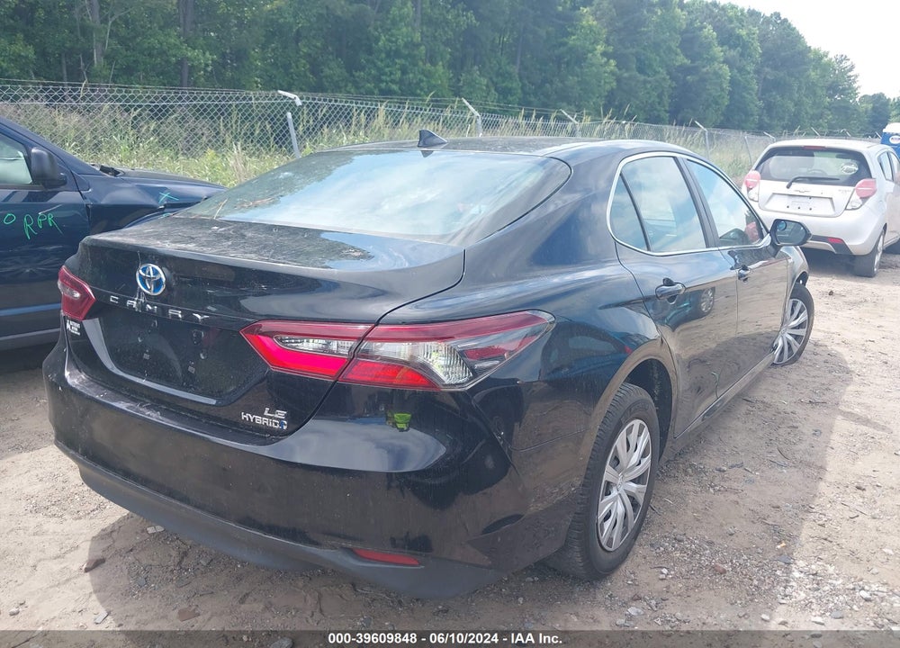 2021 TOYOTA CAMRY LE HYBRID VIN: 4T1C31AK9MU549894