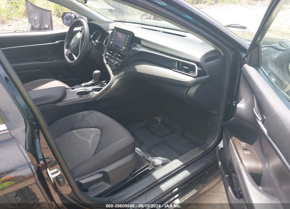 2021 TOYOTA CAMRY LE HYBRID VIN: 4T1C31AK9MU549894