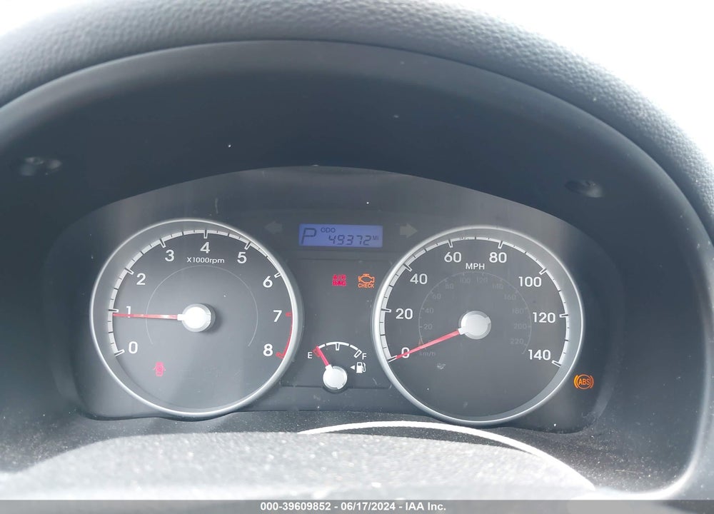 2010 HYUNDAI ACCENT GS VIN: KMHCM3AC8AU157583