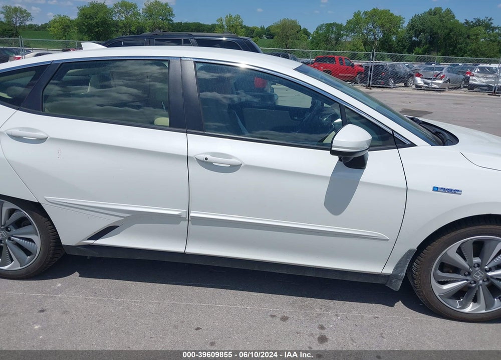 2018 HONDA CLARITY PLUG-IN HYBRID TOURING VIN: JHMZC5F3XJC020333