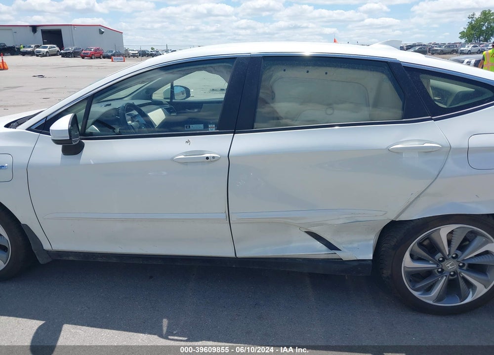 2018 HONDA CLARITY PLUG-IN HYBRID TOURING VIN: JHMZC5F3XJC020333