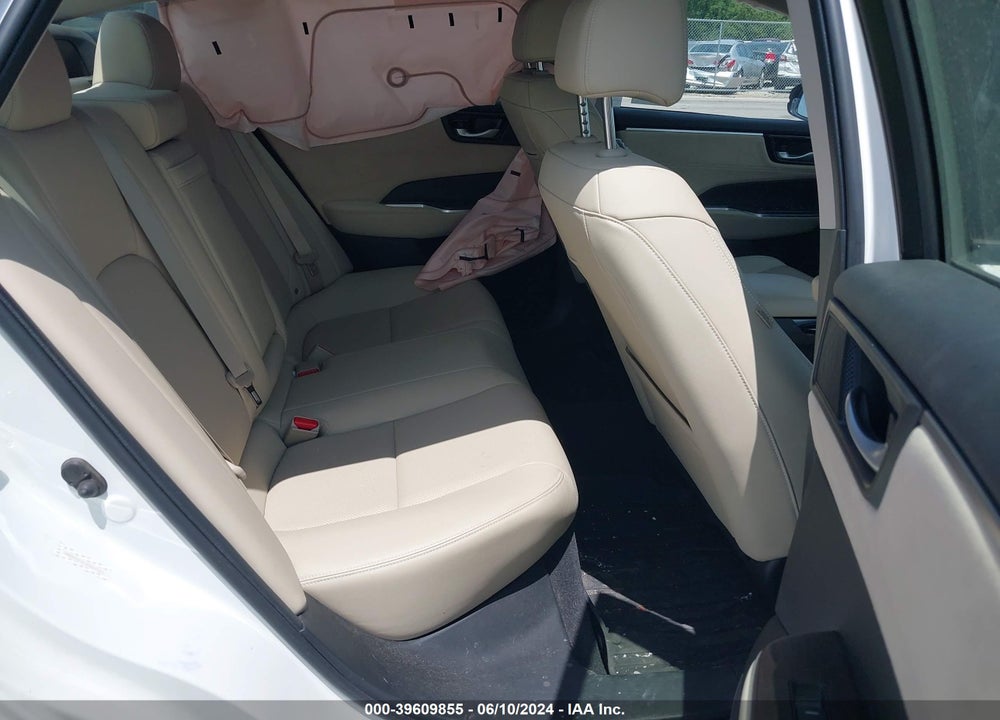 2018 HONDA CLARITY PLUG-IN HYBRID TOURING VIN: JHMZC5F3XJC020333