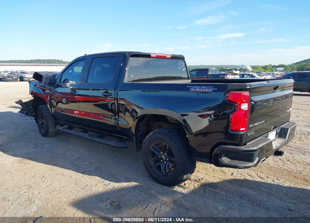 2020 CHEVROLET SILVERADO 1500 4WD  SHORT BED CUSTOM TRAIL BOSS/4WD  STANDARD BED CUSTOM TRAIL BOSS VIN: 1GCPYCEF3LZ221078