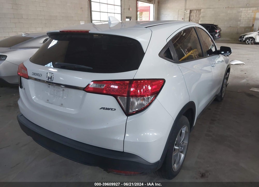2019 HONDA HR-V LX VIN: 3CZRU6H38KM709184