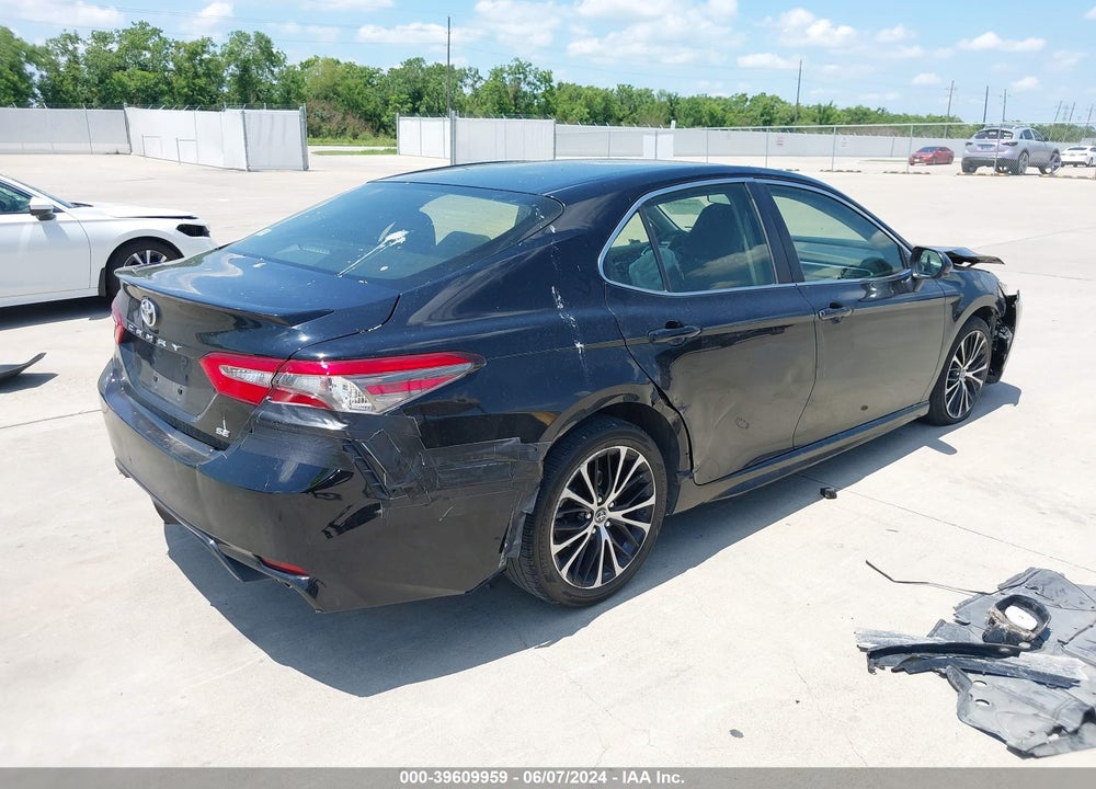 2018 TOYOTA CAMRY SE VIN: JTNB11HK2J3035815