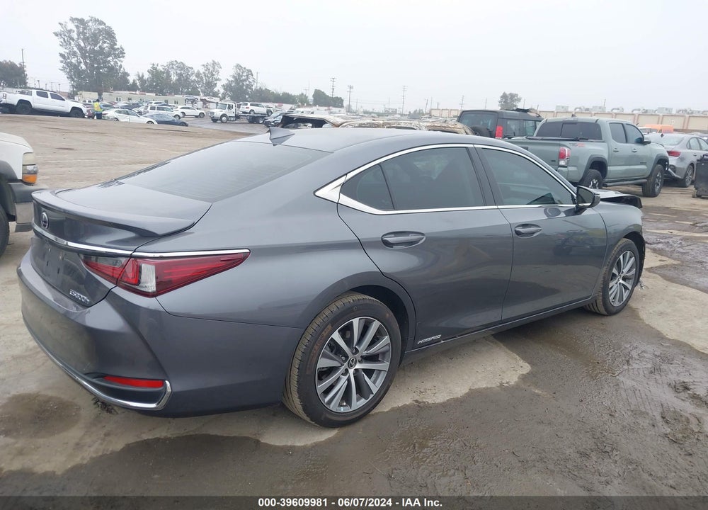 2020 LEXUS ES 300H VIN: 58AC21B14LU009157