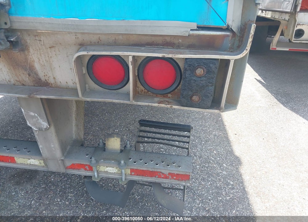 2010 UTILITY TRAILER MFG --- VIN: 1UYVS2535AP001301