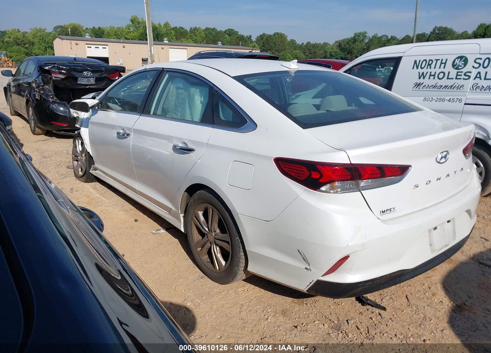 2018 HYUNDAI SONATA SEL VIN: 5NPE34AF4JH615565