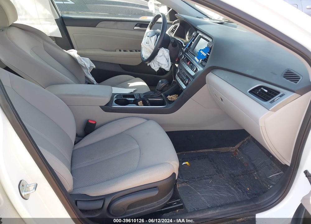 2018 HYUNDAI SONATA SEL VIN: 5NPE34AF4JH615565